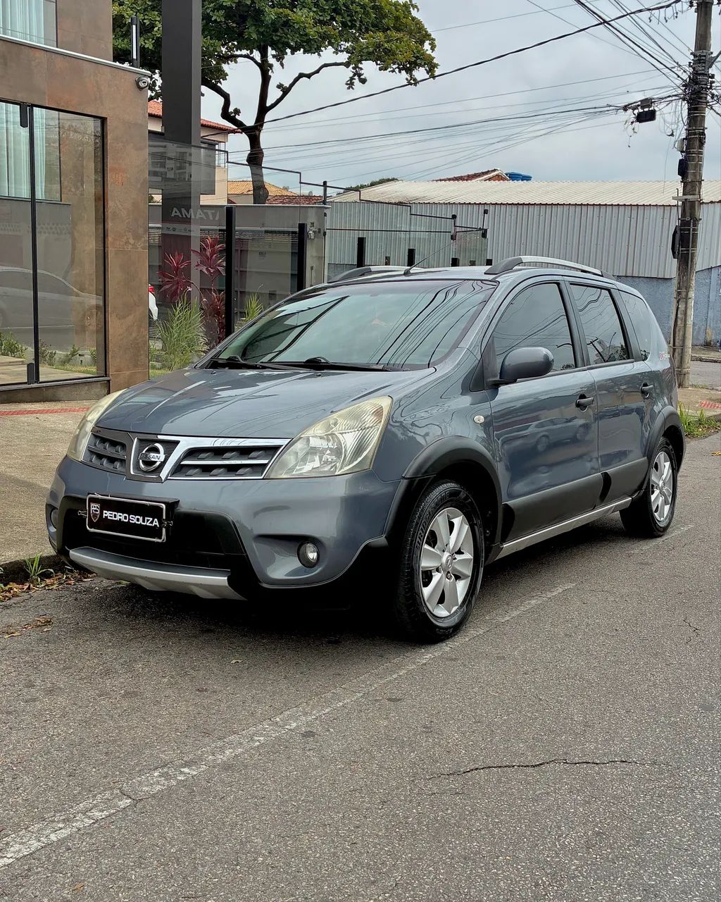 Nissan Livina LIVINA X-GEAR SL/X-GEAR 1.8 Flex F. Aut. 2013