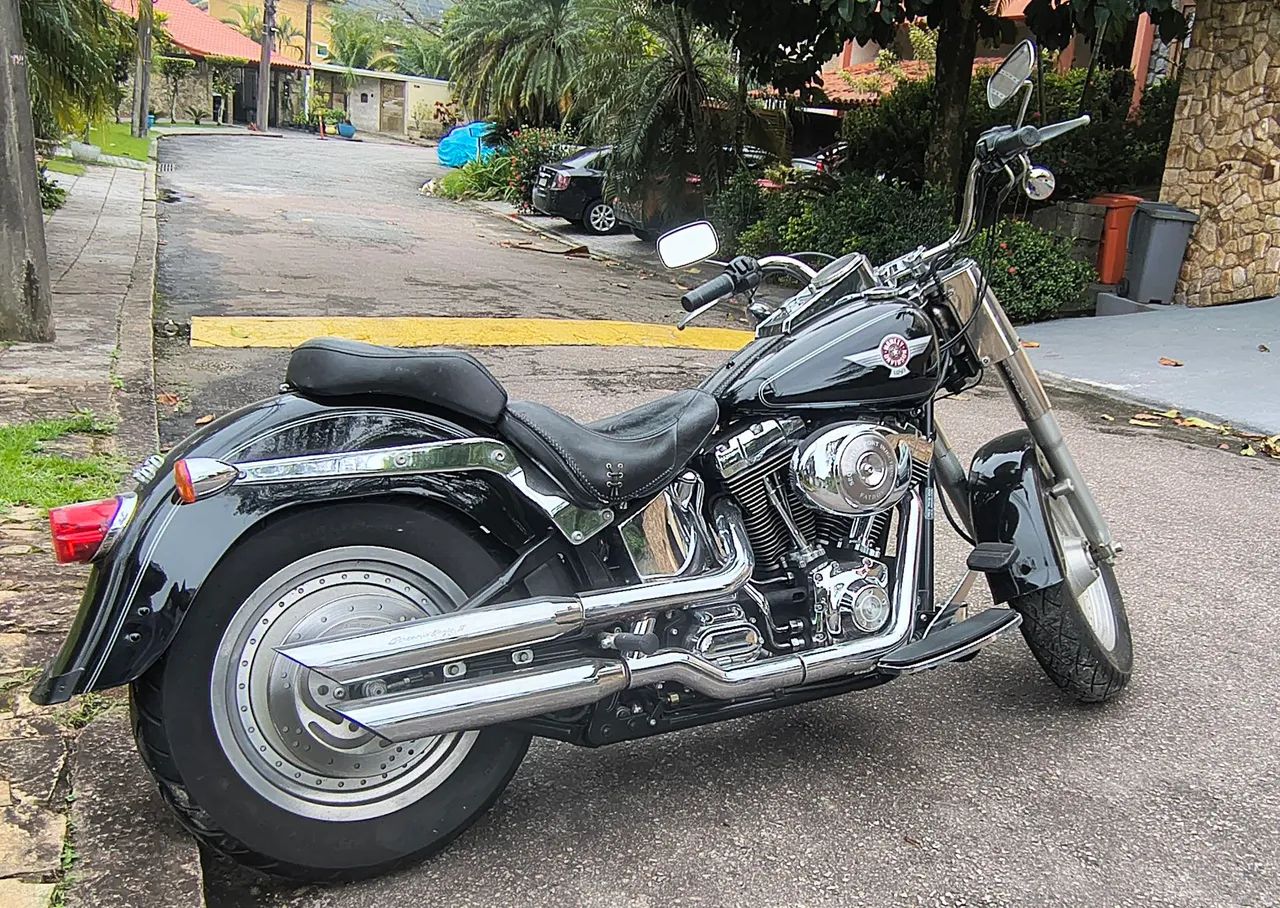 Harley-Davidson impecável, original e muito conservada