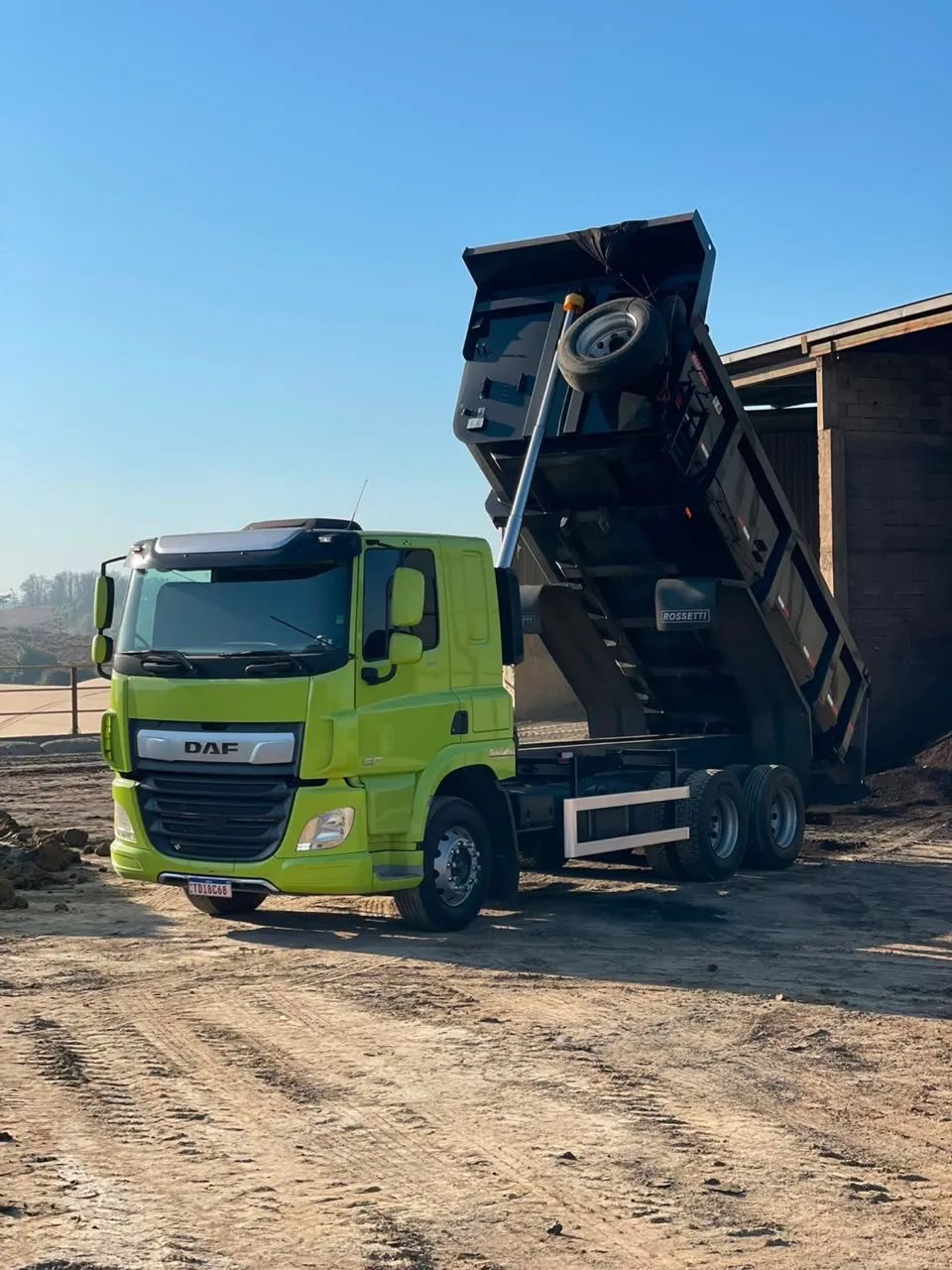 DAF 310  - Foto 3