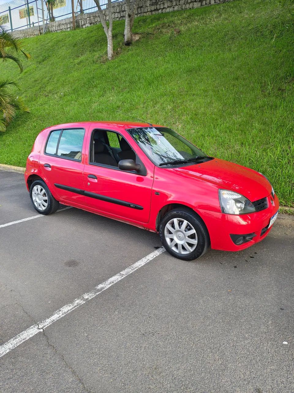 Renault Clio CLIO HI-FLEX 1.0 16V 5P 2012