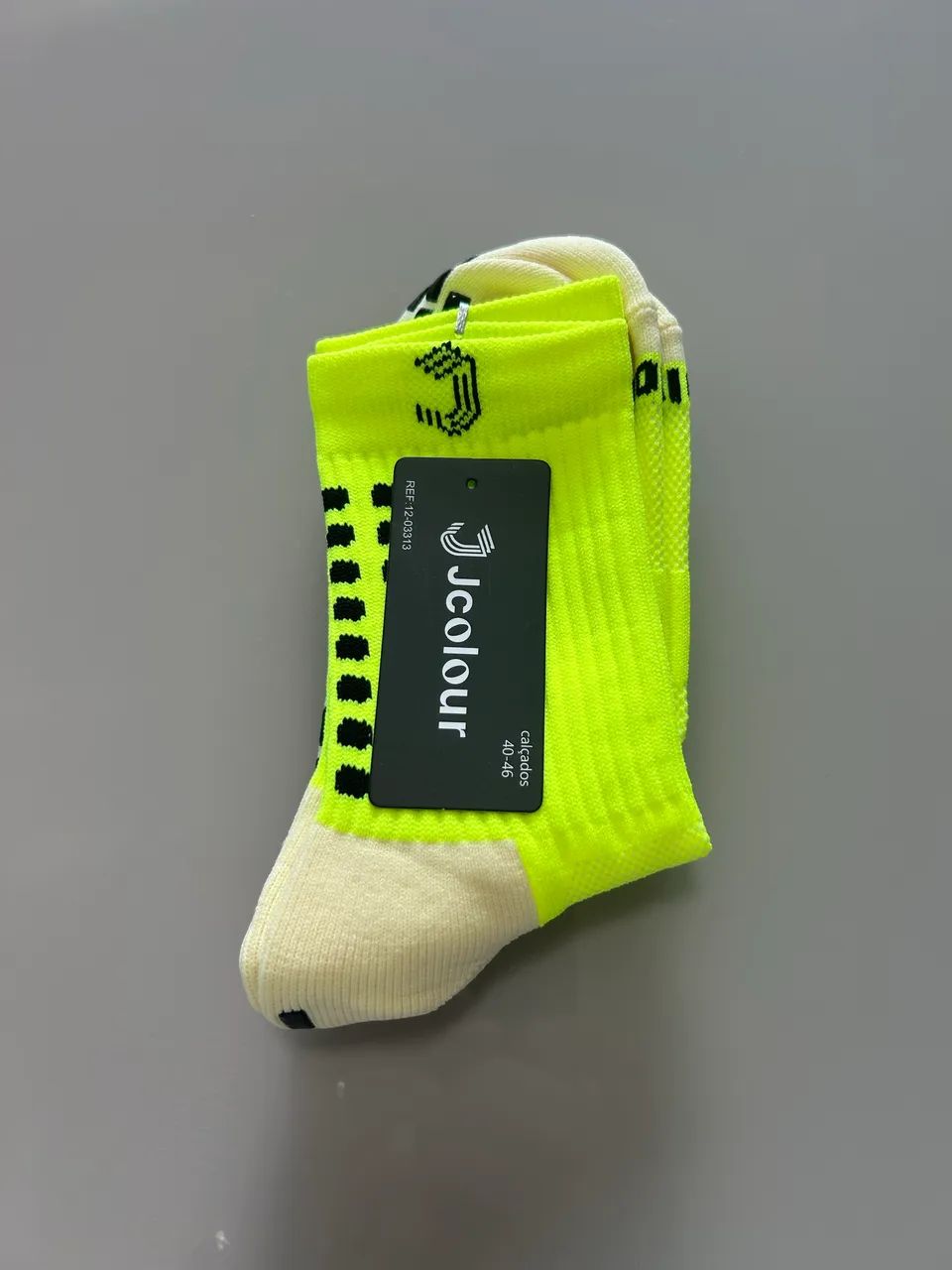 Meias Antiderrapantes para Pilates e Futebol - Foto 5