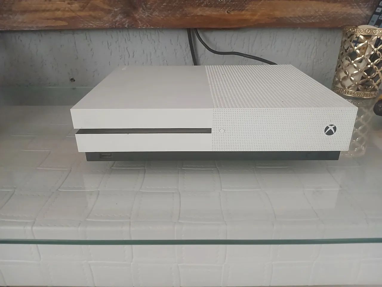 Xbox One S - 1 tb sem controle  - Foto 3