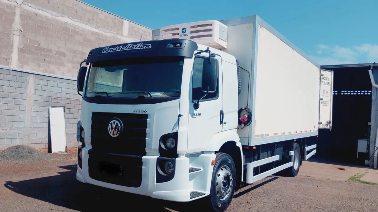 Vw 17 230 baú refrigerado  - Foto 3
