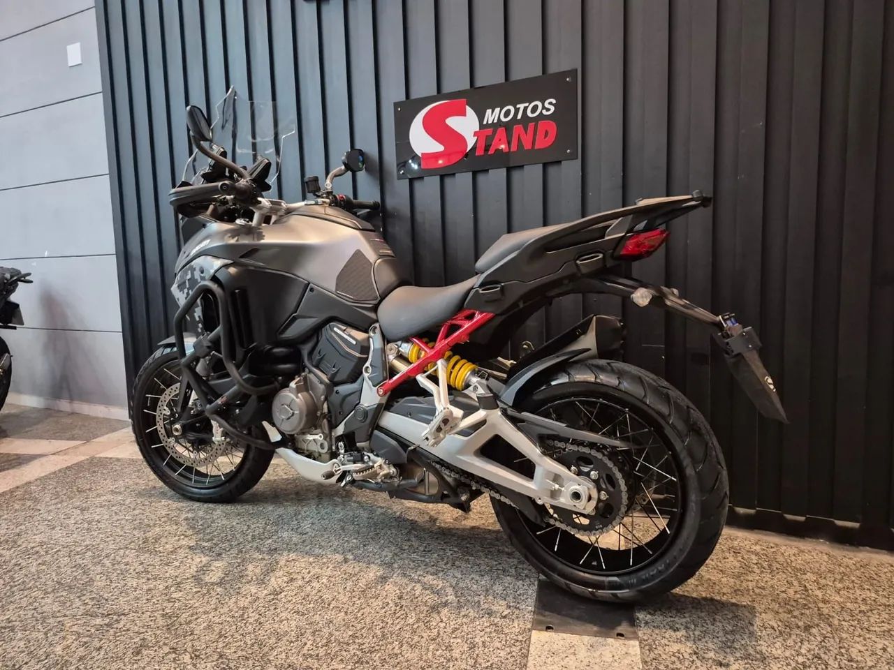 Ducati Multstrada V4 - Foto 10