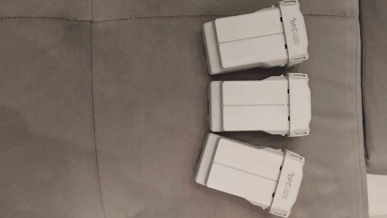 DJI mini 3 combo fly more com tela bateria plus - Foto 4