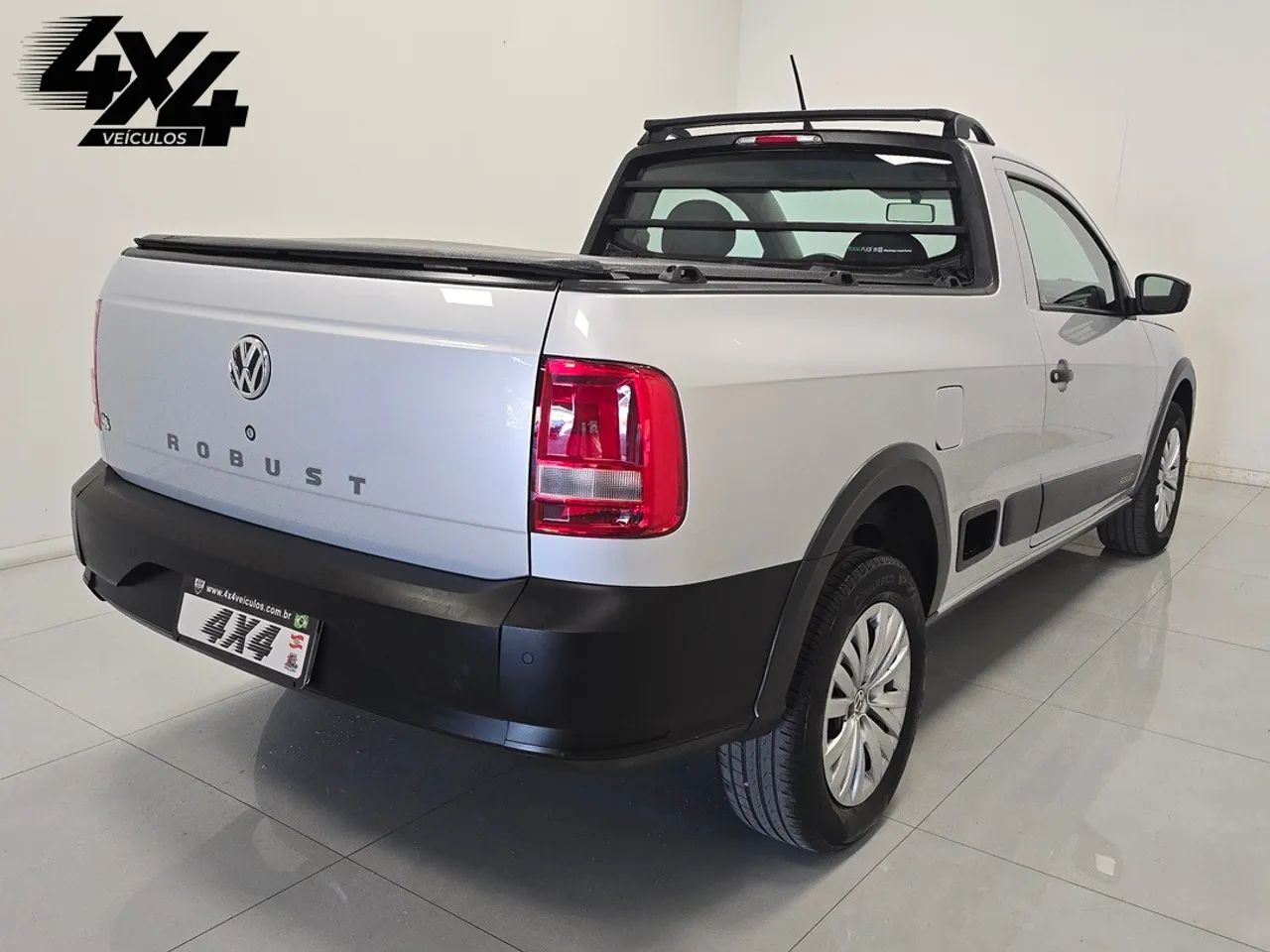 Volkswagen Saveiro Robust 1.6 Total Flex 8V 2023 - Foto 2