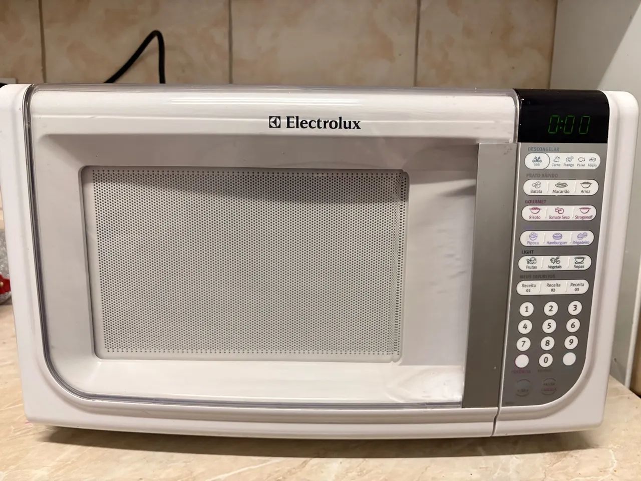MICROONDAS ELECTROLUX 36 LITROS
