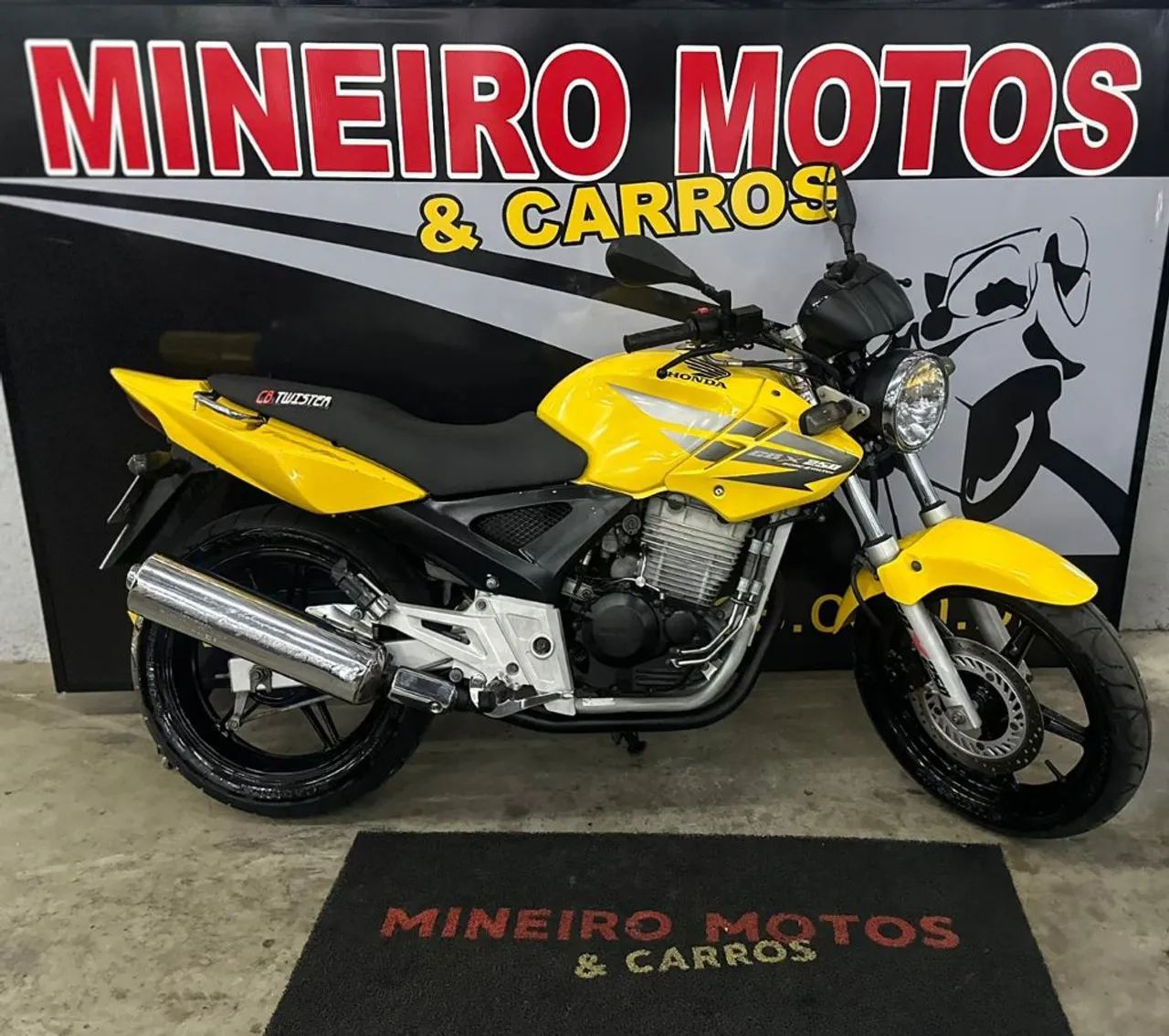 CBX 250 TWISTER