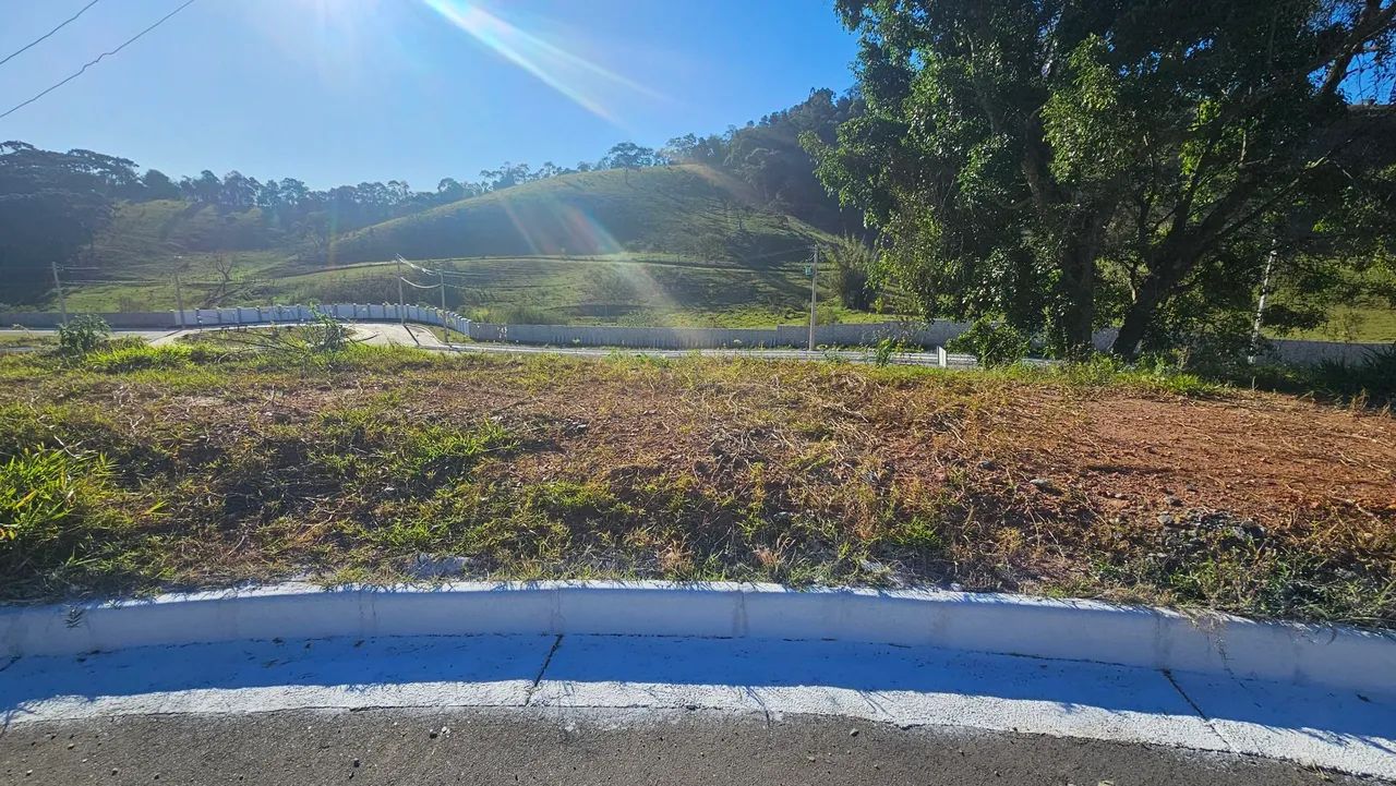 Excelente lote em Barbacena 