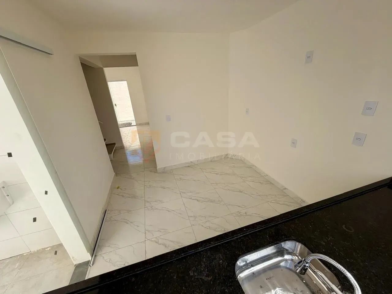 Casa Duplex NOVA ótimo acabamento Res. Centro da Serra - Foto 2