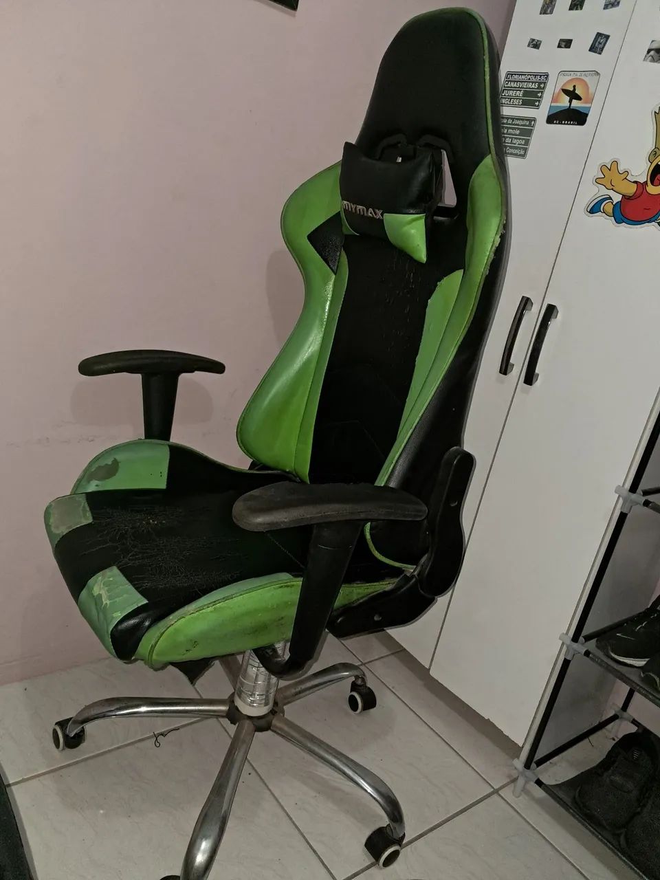 Cadeira Gamer reclinavel usada