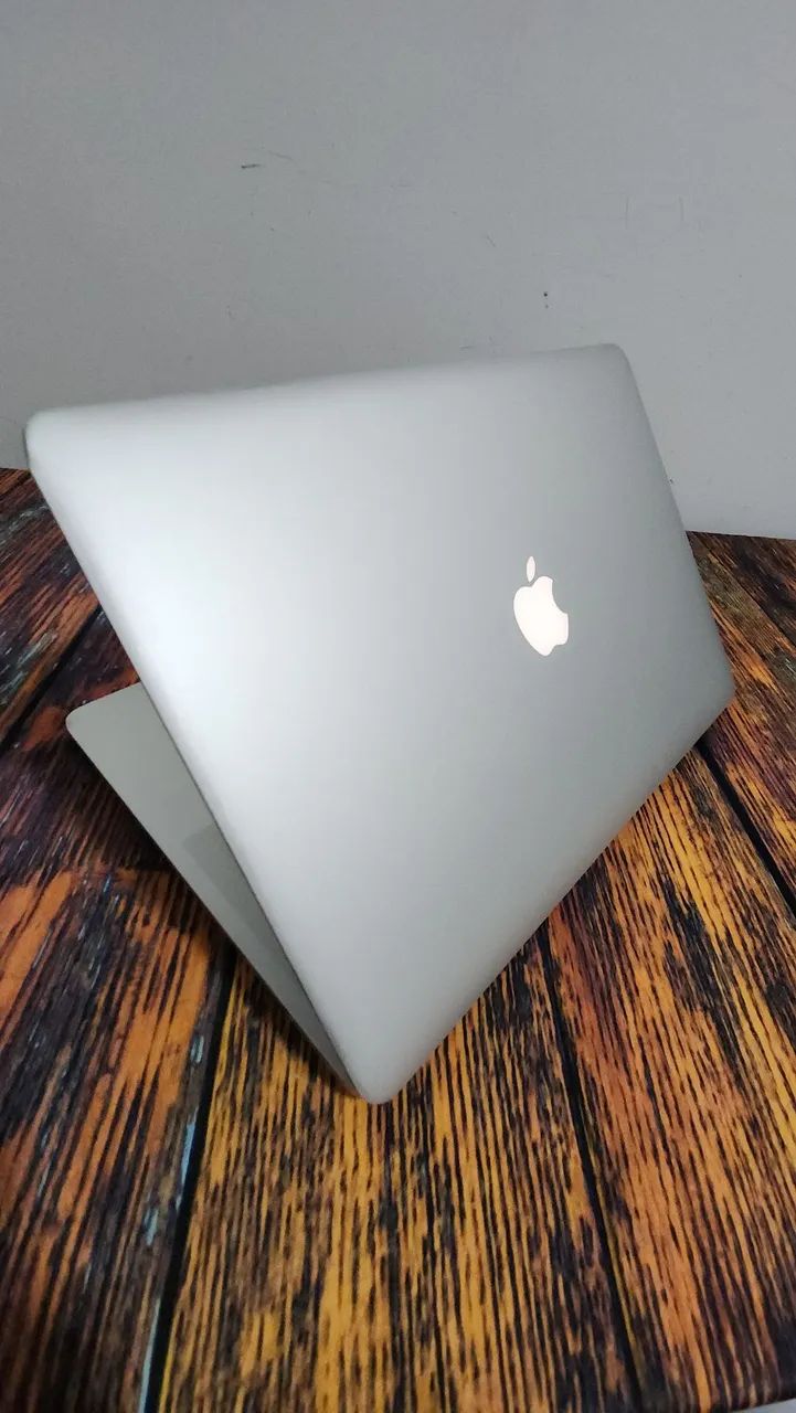 Macbook Pro 15 Retina A1398 i7 8GB 256SSD Nvidia Osx Ventura