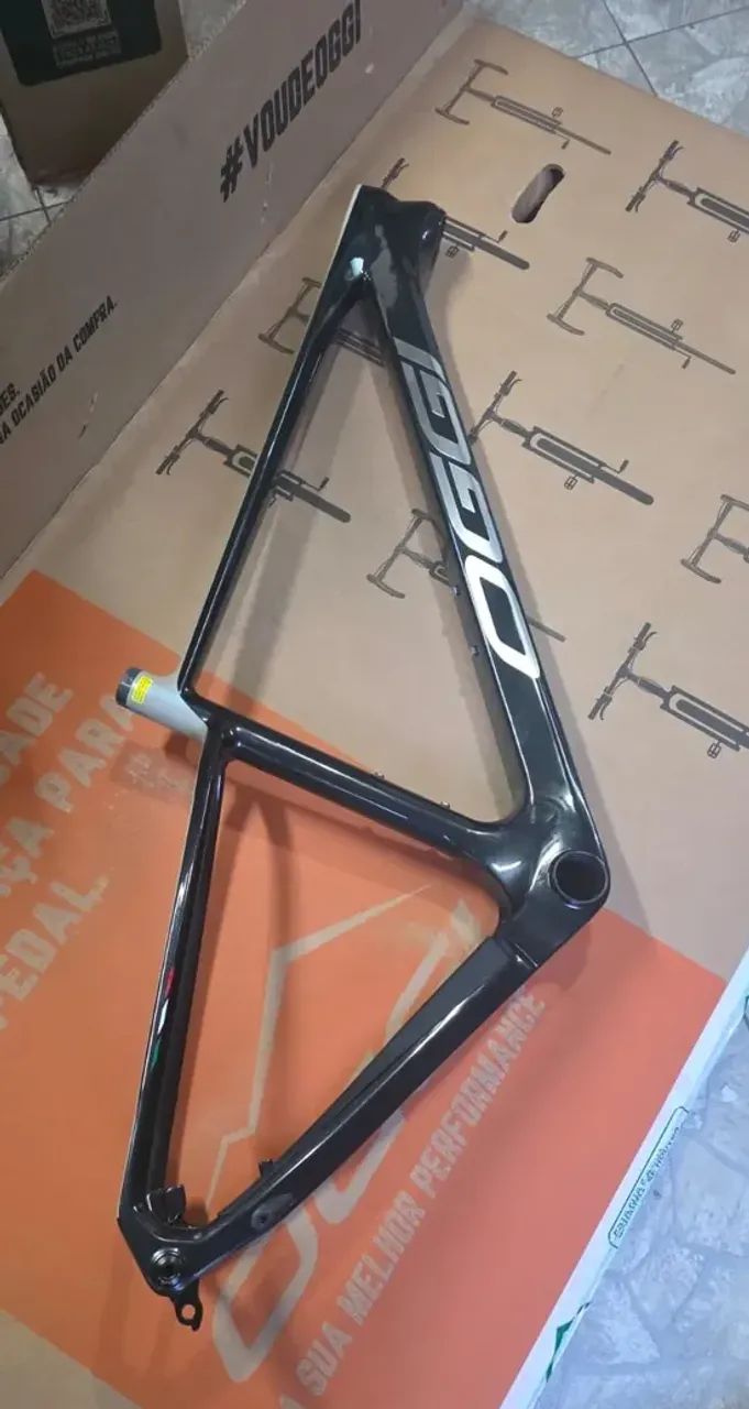 Quadro Oggi Agile Pro Carbono T. 19 L Branco / Preto - Foto 3