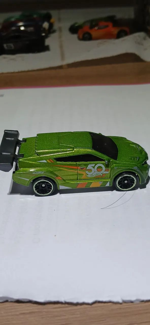 Hot Wheels Color Shifters Loop Coupe (modelo CFM46)