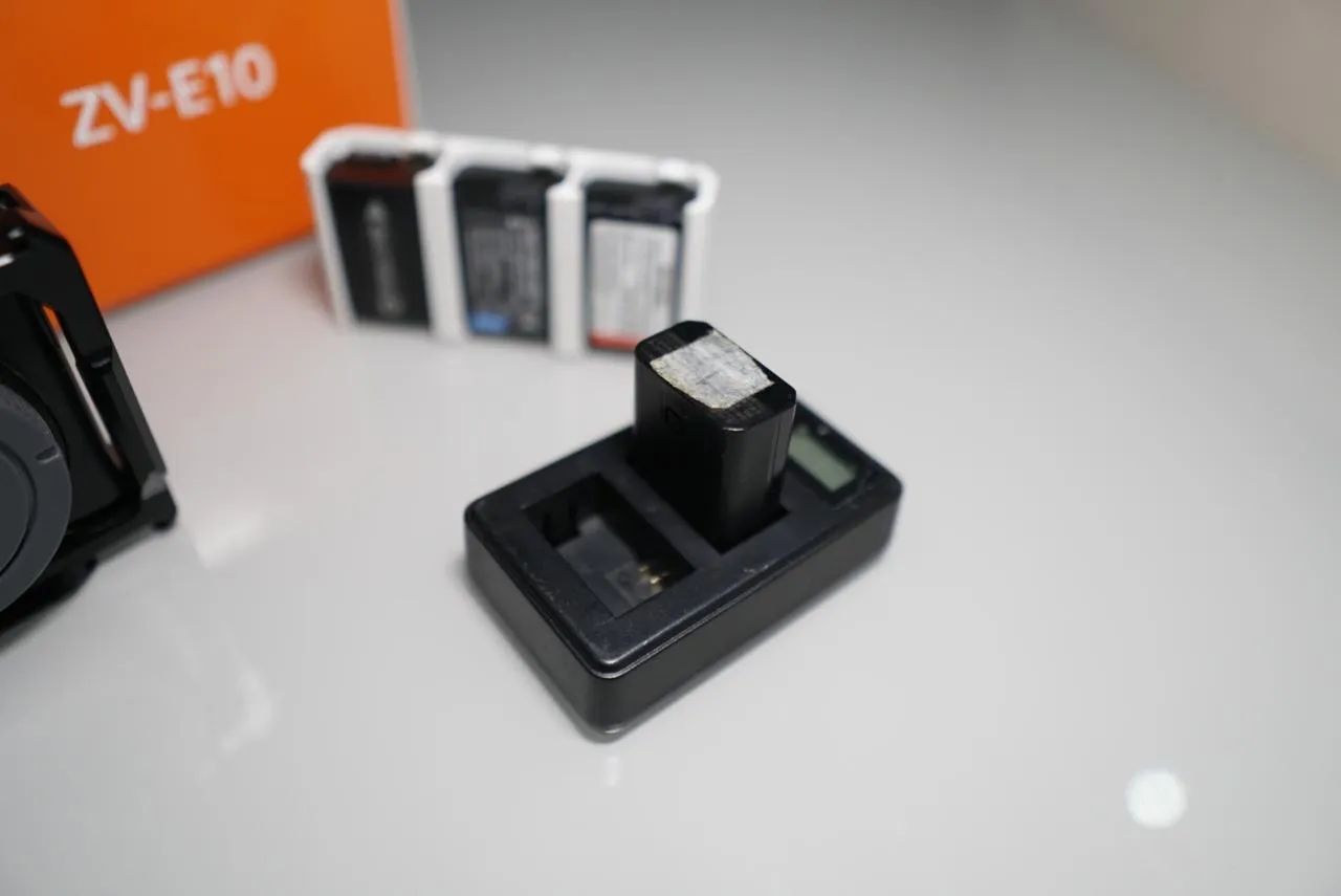 Câmera Sony ZVE10   - Foto 3