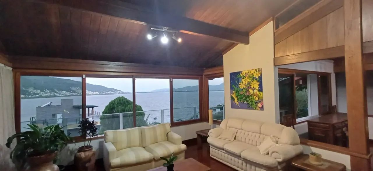 Casa para venda com 313 metros quadrados com 4 quartos - Foto 5