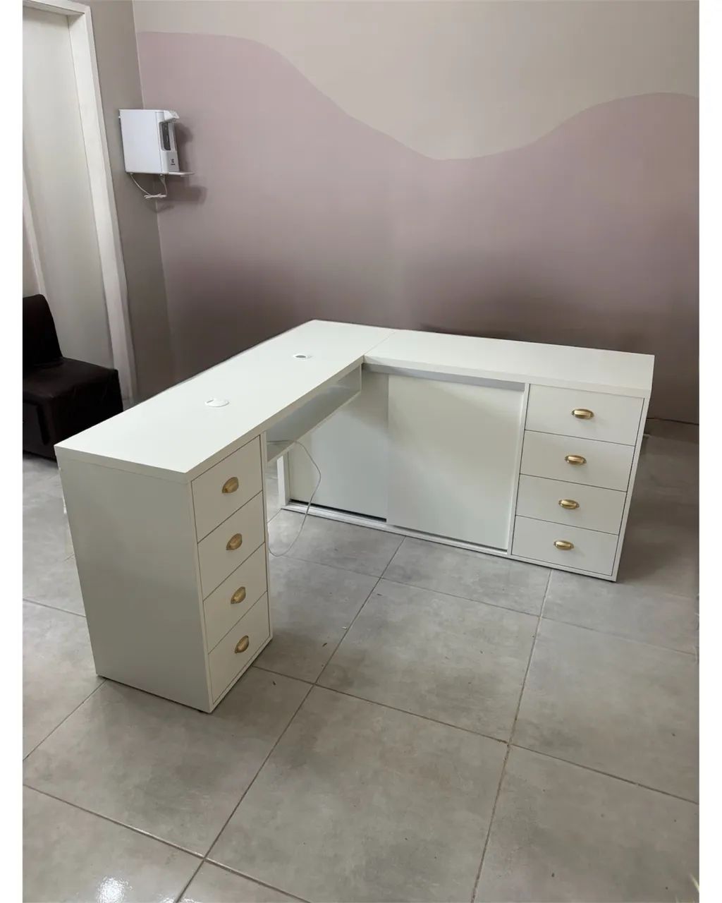 Mesa em L para Nail Designer