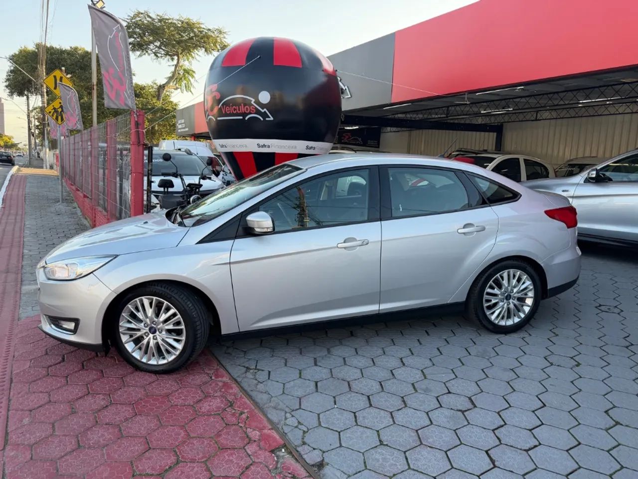 Ford Focus Fastback Se/se Plus 2.0 Flex Aut. 2018 - Foto 3