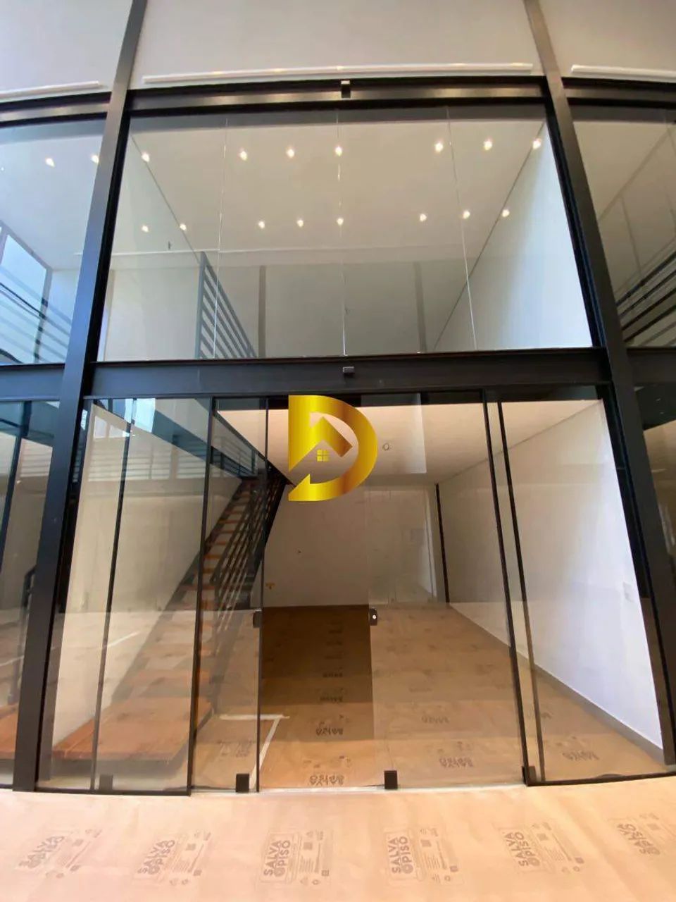 Sala comercial no Centro de Uberaba  50m² para aluguel