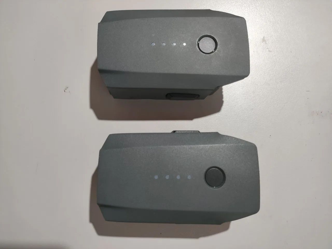 02 Baterias Mavic Pro, Nova muito tempo guardada, estufadas, 