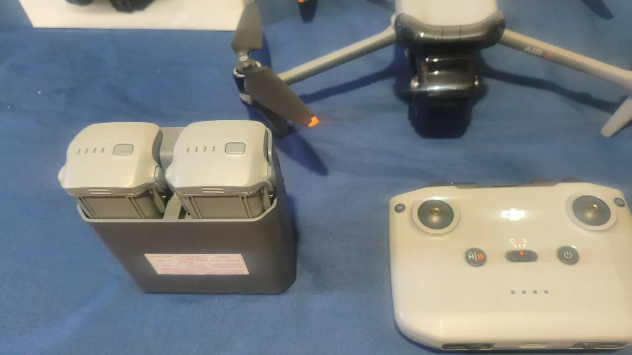 DRONE DJI AIR 3 - Foto 3