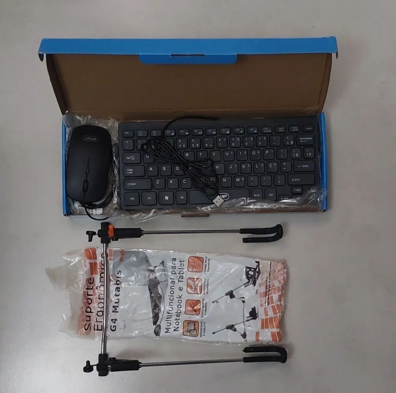 Mini Teclado Knup e Suporte Ergonômico