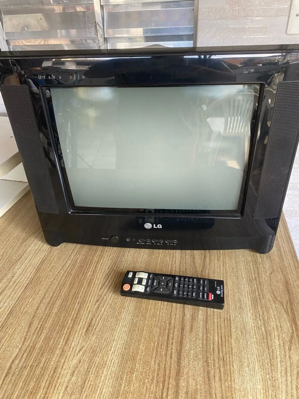Televisão LG 14 polegadas tubo - Foto 3