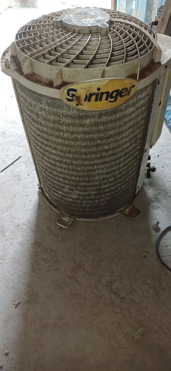 Vendo compressor de 9000 BTU's Springer
