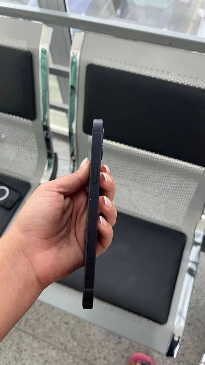 IPhone 13 (en perfeito estado) - Foto 5