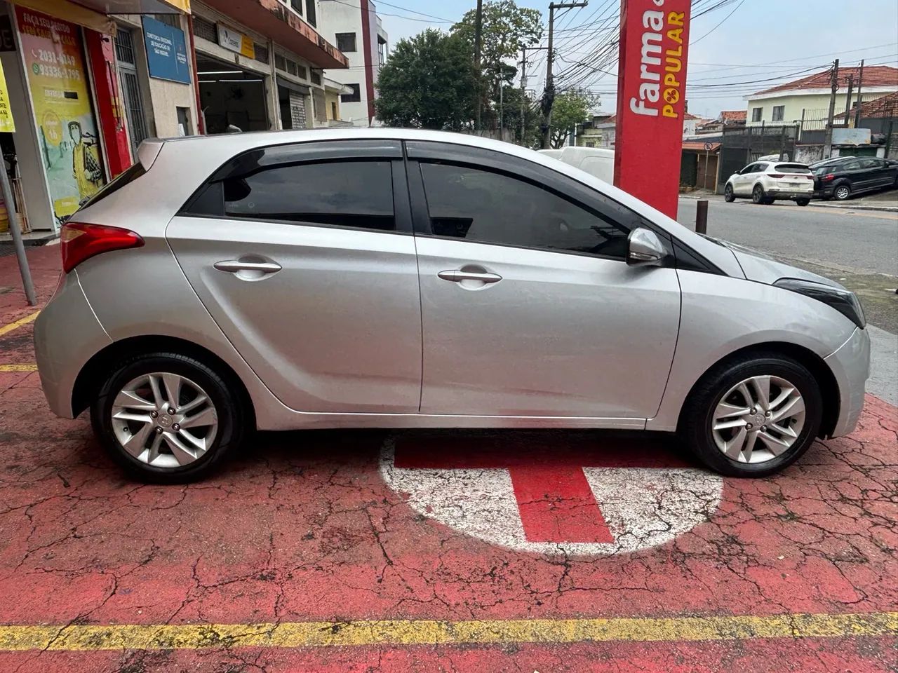 Hyundai HB20 Comf./C.Plus/C.Style 1.0 Flex 12V, foto 10 de 11