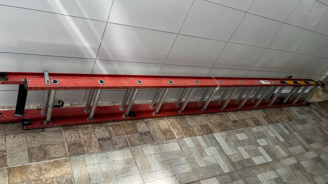 Escada 7,5 m - Foto 2