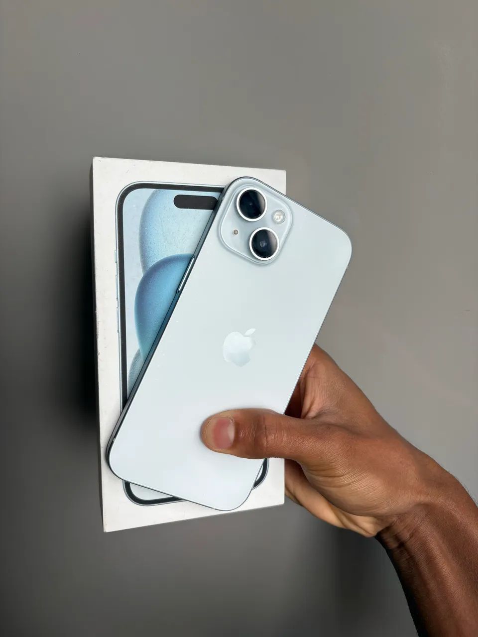 iPhone 15 128GB