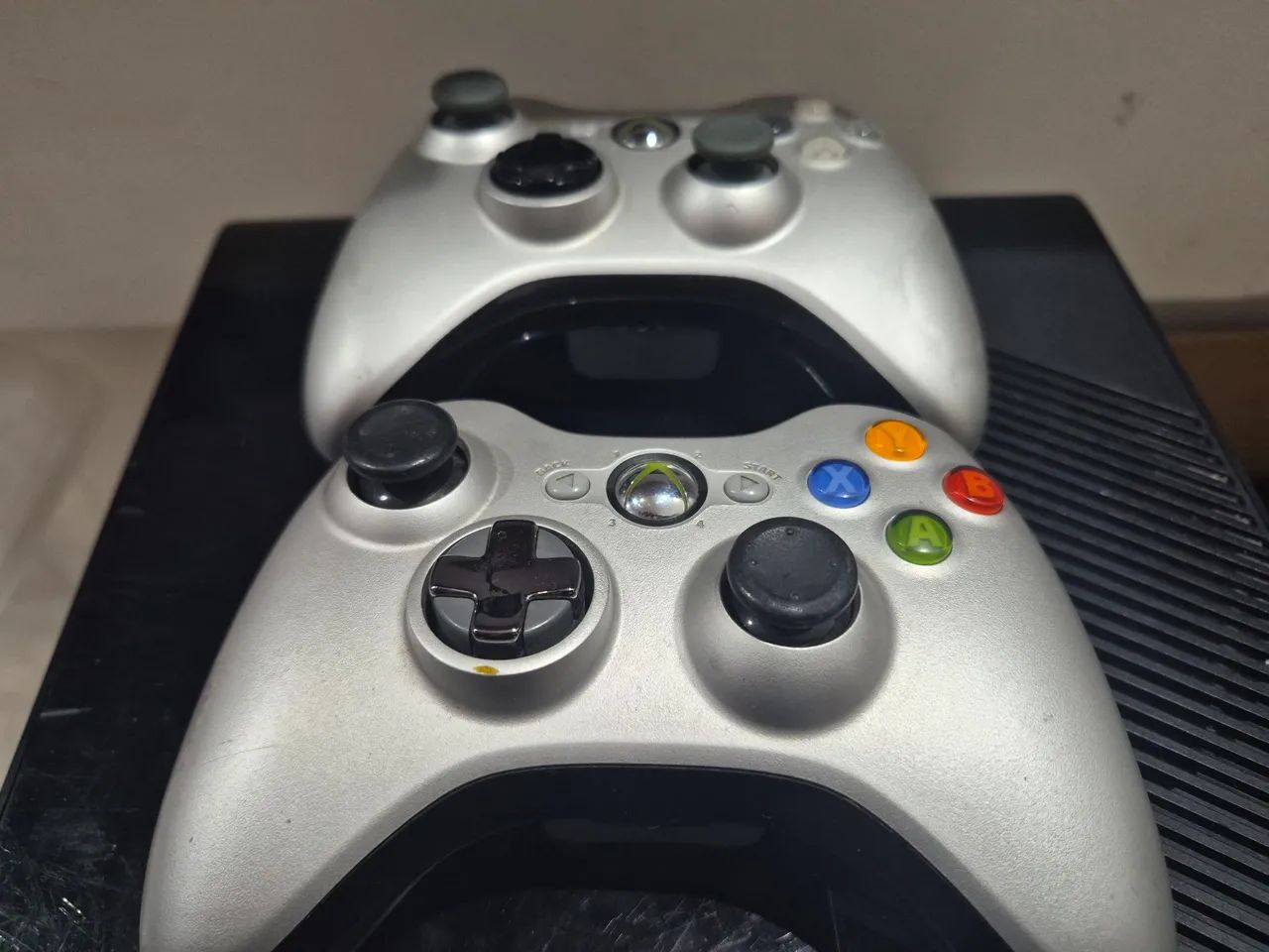 Xbox 360 Super Slim - Foto 2