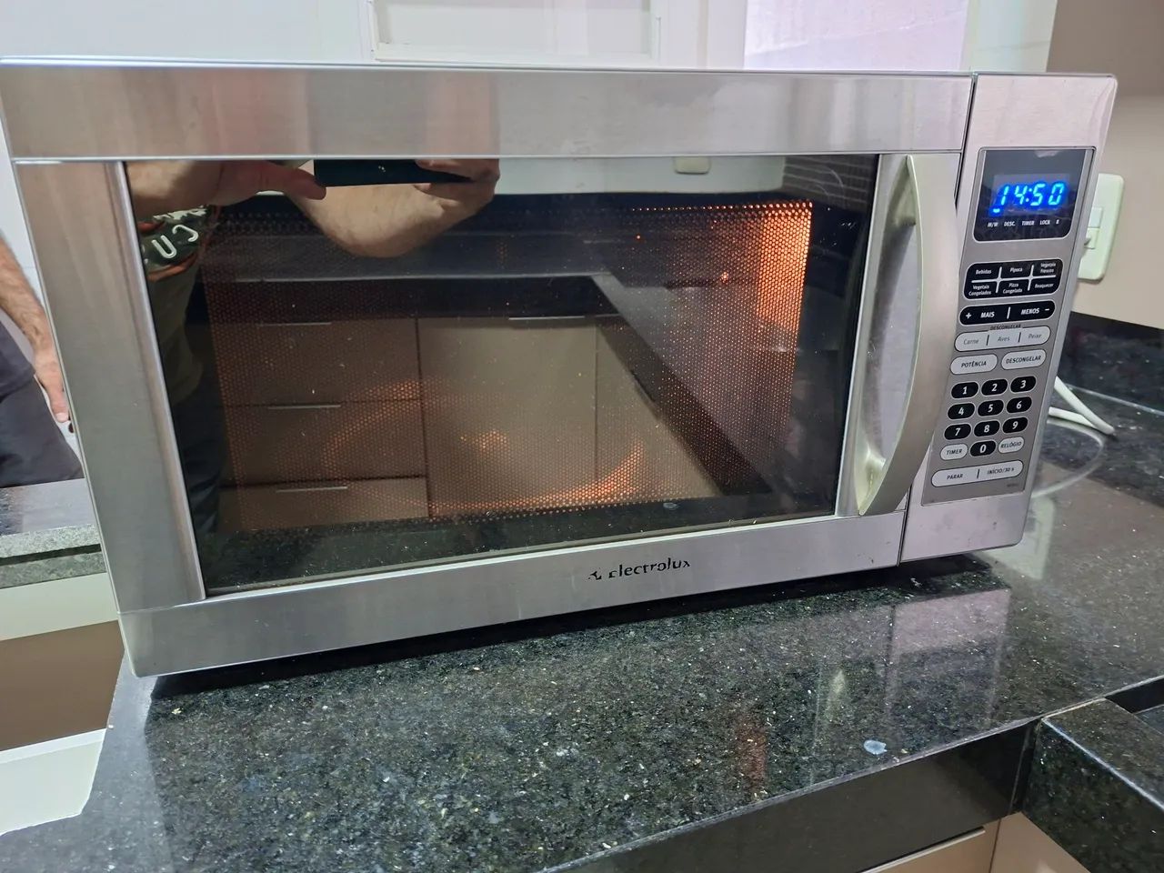 Micro-ondas Electrolux 45L - Foto 4