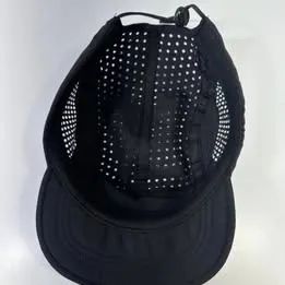 BONÉ FIVE PANEL PRETO SEM ESTAMPA ESTILO FRESH (ABA FELTRO MENOR) - Foto 2