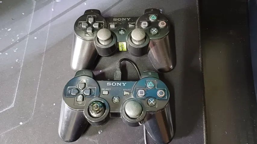 PS3 c/ jogos - Foto 2