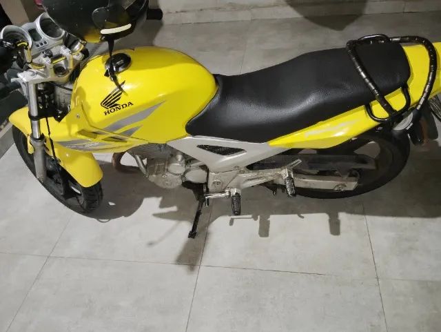 CBX 250 Twister  - Foto 4