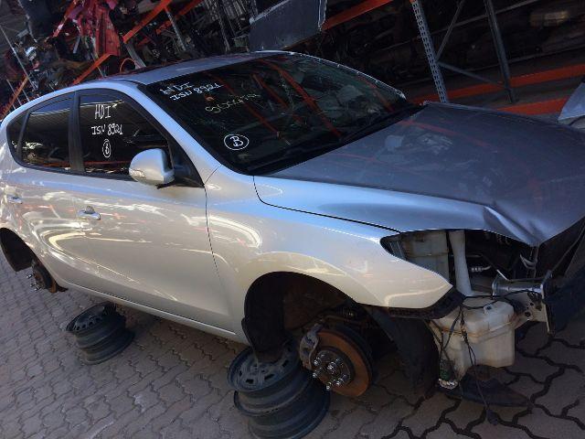 Peças usadas Hyundai i30 2010 2011 2.0 16v gasolina 145cv câmbio automático - Foto 2