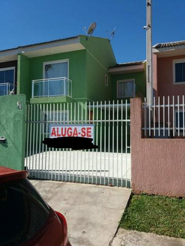 Sobrado pela caixa perto do trevo do atuba