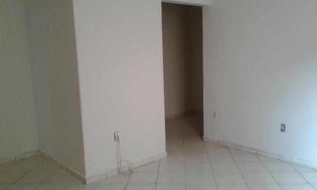Casa no Jardim Itália c/ Guarita de segurança na Rua - Foto 5