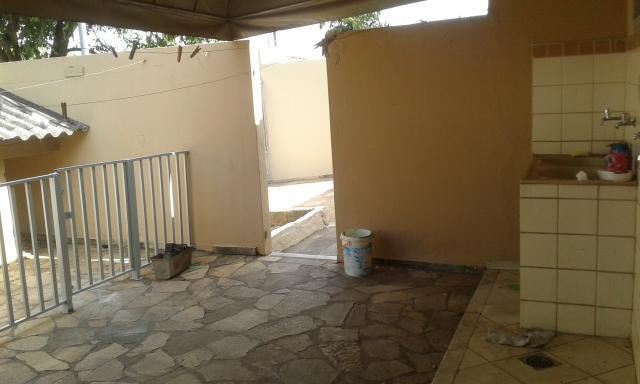 Casa no Jardim Itália c/ Guarita de segurança na Rua - Foto 10