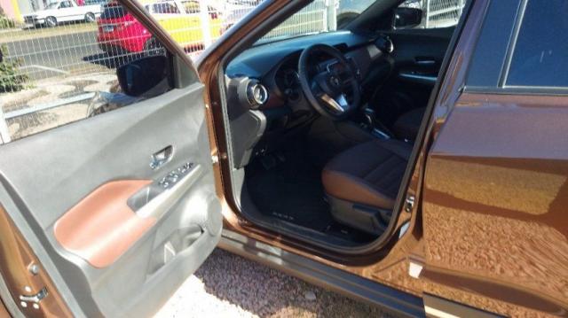 NISSAN KICKS NAC. SL 1.6 16V CVT FLEX Marrom 2017/2018 - Foto 5