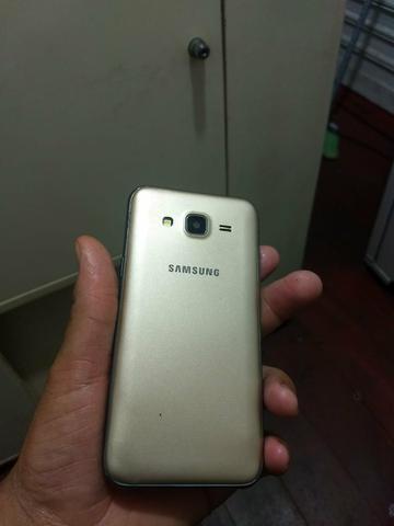 J5 normal Novo dourado 4G - Foto 2