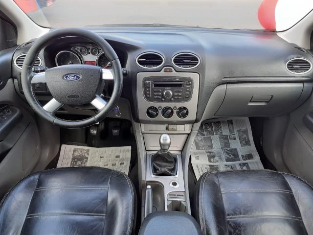 Focus Hatch 1.6 Flex 11/11 Completo - Foto 3