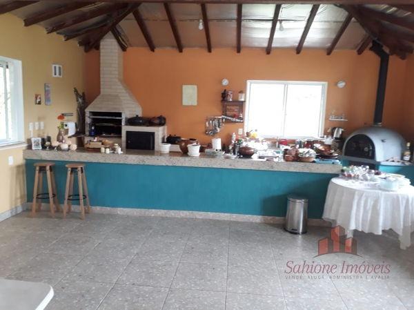 Excelente Casa c/3 Suítes no Samambaia - Foto 17