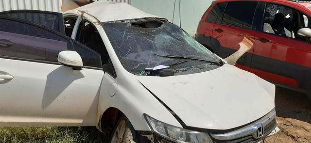 Honda Civic Para desmache Perda Total - Foto 6