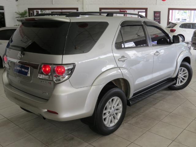 Hilux SW4 3.0 SRV 4x4 Diesel 7 Lugares Automático - Foto 3