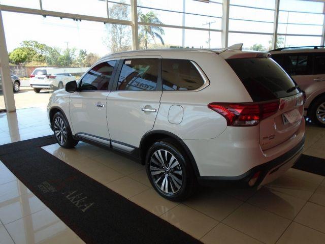 OUTLANDER 2.2 165CV DIESEL AUT. zero Km - Foto 9