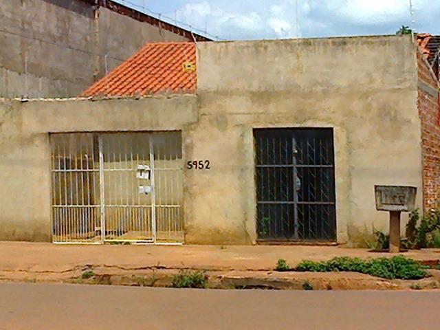 Alugo o ponto comercial