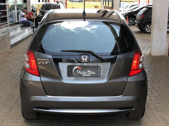 Honda Fit 1.4 DX Flex 12/13 completo, muito novo, só DF. - Foto 5